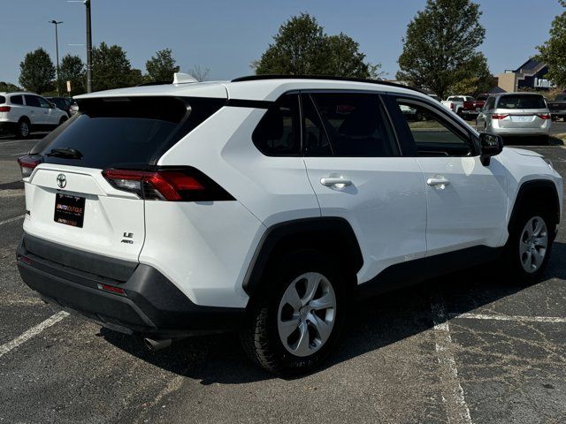 2020 Toyota RAV4 LE