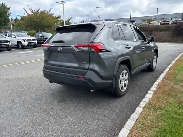 2020 Toyota RAV4 LE