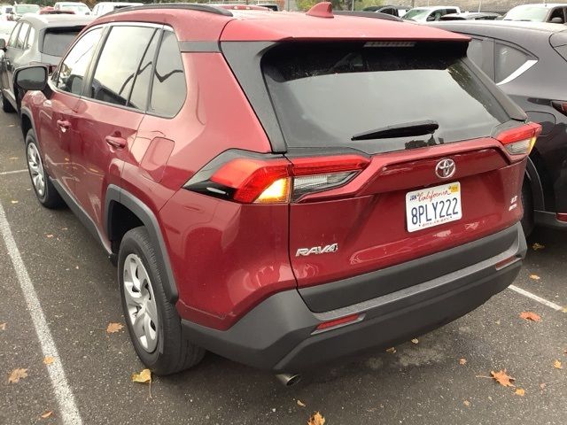 2020 Toyota RAV4 LE