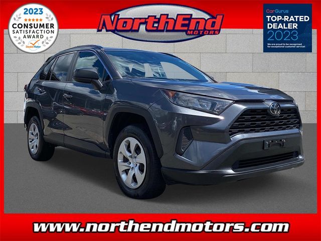 2020 Toyota RAV4 LE