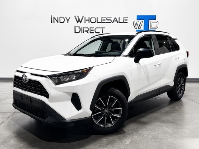 2020 Toyota RAV4 LE