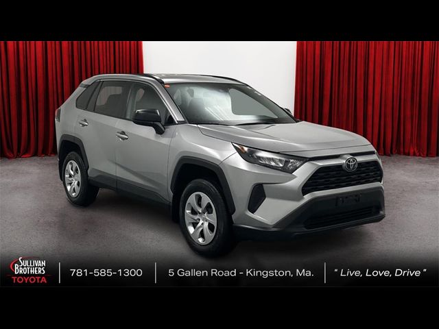 2020 Toyota RAV4 LE