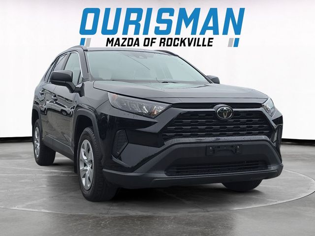 2020 Toyota RAV4 LE