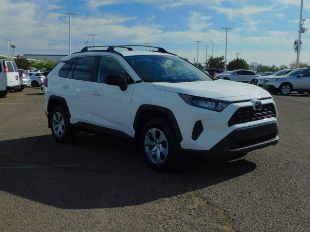 2020 Toyota RAV4 LE