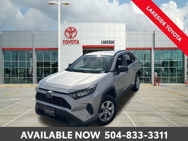 2020 Toyota RAV4 LE