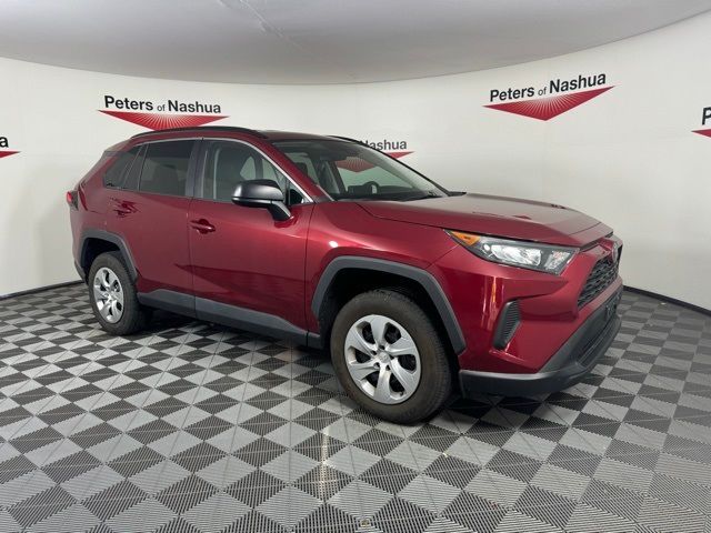 2020 Toyota RAV4 LE