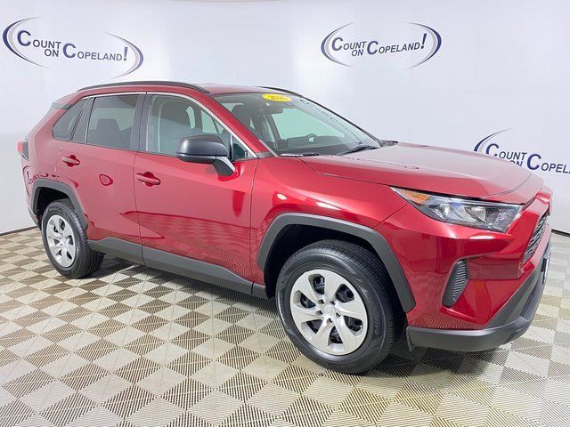 2020 Toyota RAV4 LE