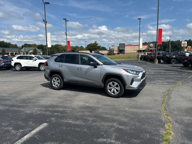 2020 Toyota RAV4 LE