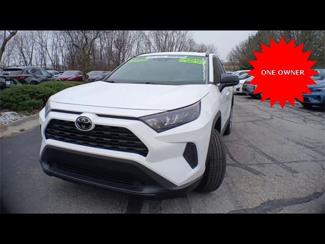 2020 Toyota RAV4 LE