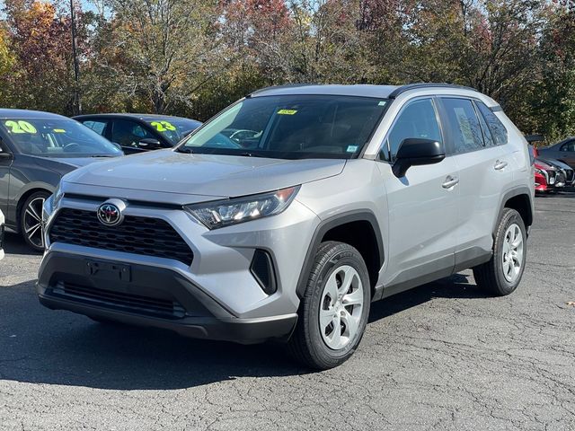 2020 Toyota RAV4 LE