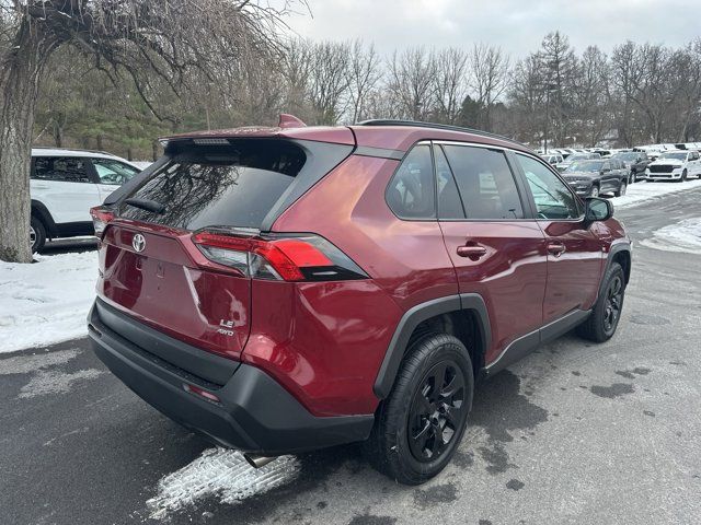 2020 Toyota RAV4 LE