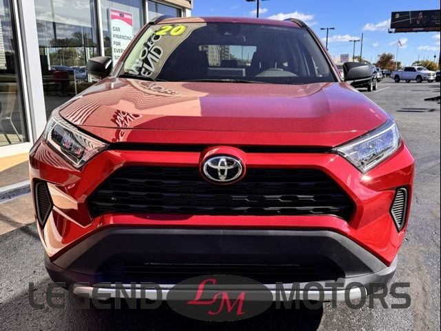 2020 Toyota RAV4 LE