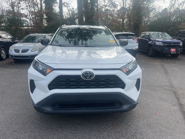 2020 Toyota RAV4 LE