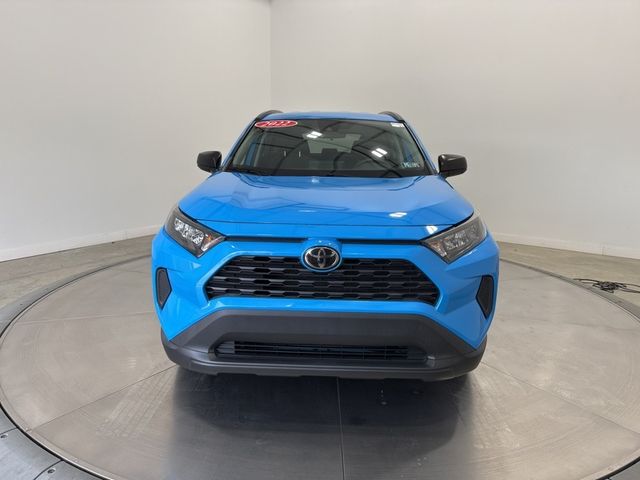 2020 Toyota RAV4 LE