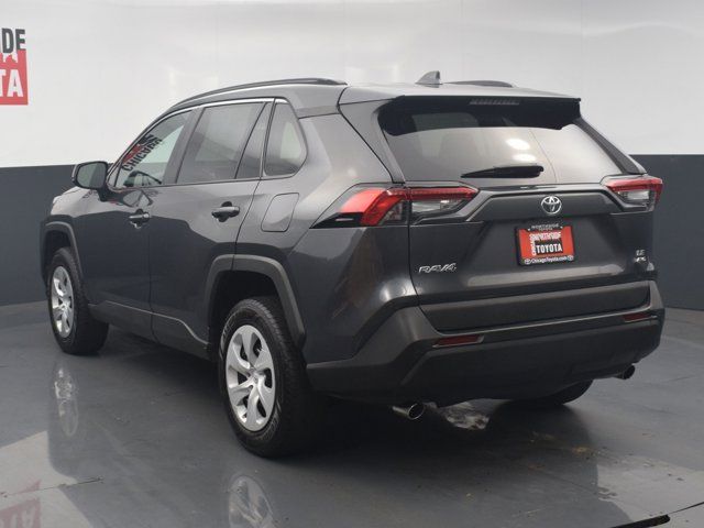 2020 Toyota RAV4 LE