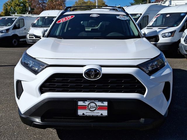 2020 Toyota RAV4 LE