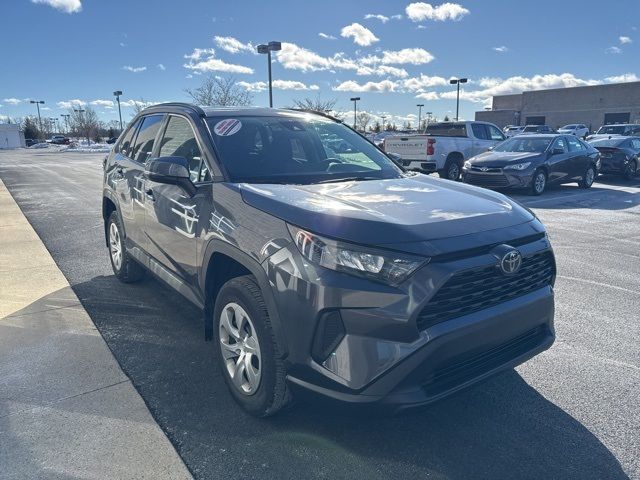 2020 Toyota RAV4 LE