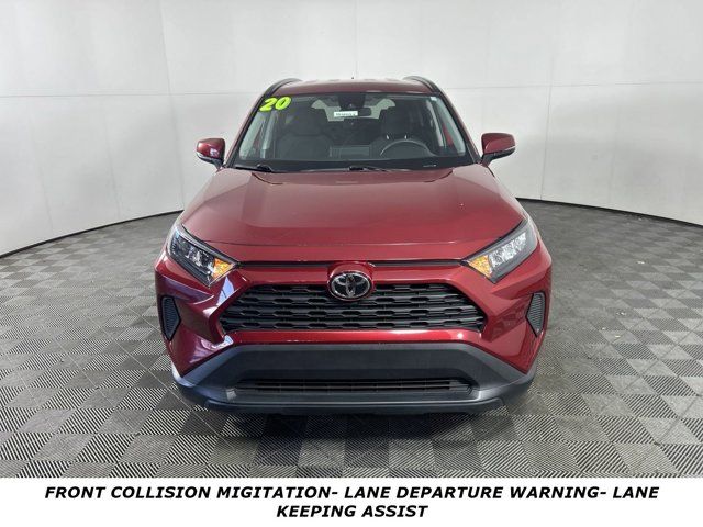 2020 Toyota RAV4 LE