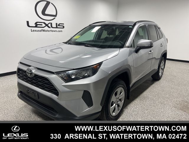 2020 Toyota RAV4 LE