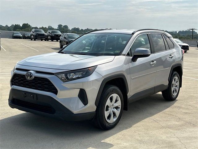 2020 Toyota RAV4 LE