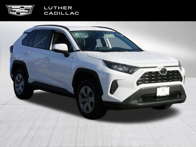 2020 Toyota RAV4 LE