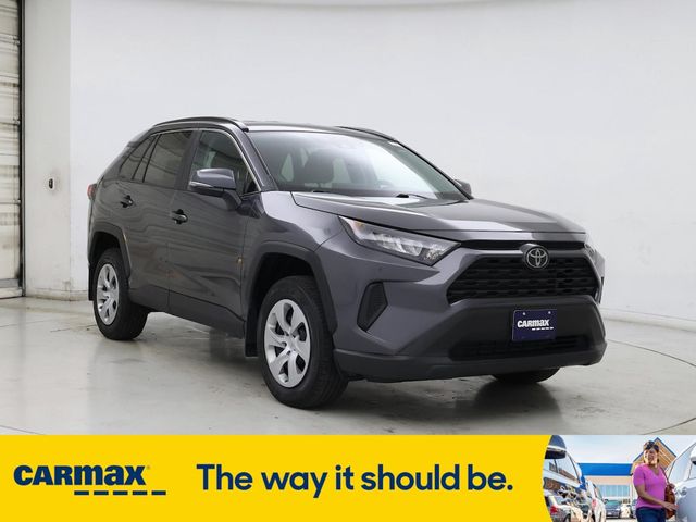 2020 Toyota RAV4 LE