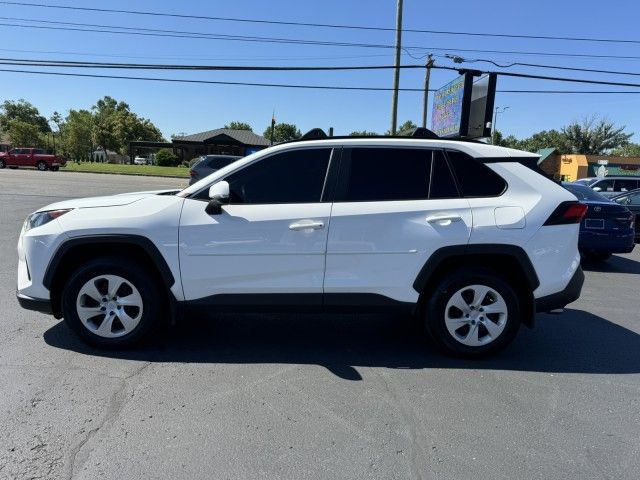 2020 Toyota RAV4 LE