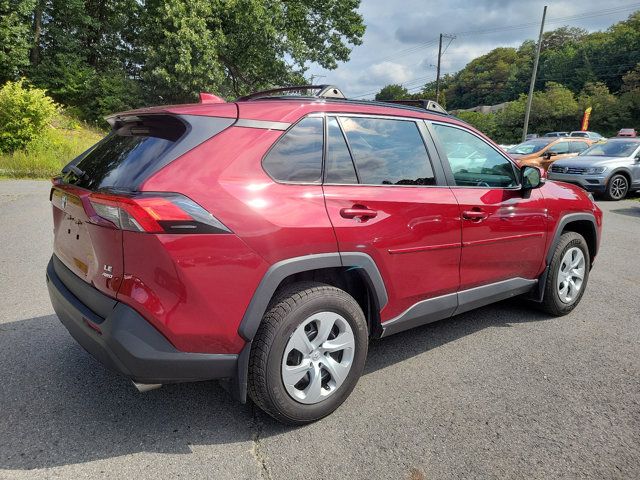 2020 Toyota RAV4 LE