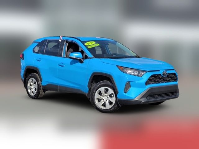 2020 Toyota RAV4 LE