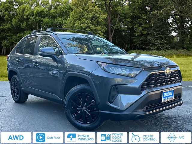 2020 Toyota RAV4 LE