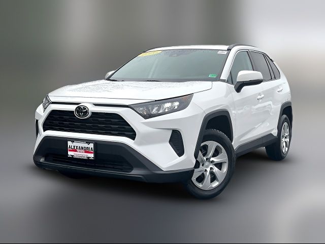 2020 Toyota RAV4 LE