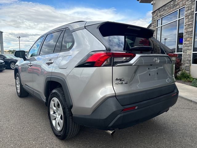 2020 Toyota RAV4 LE