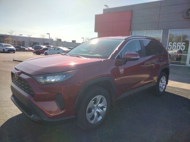 2020 Toyota RAV4 LE