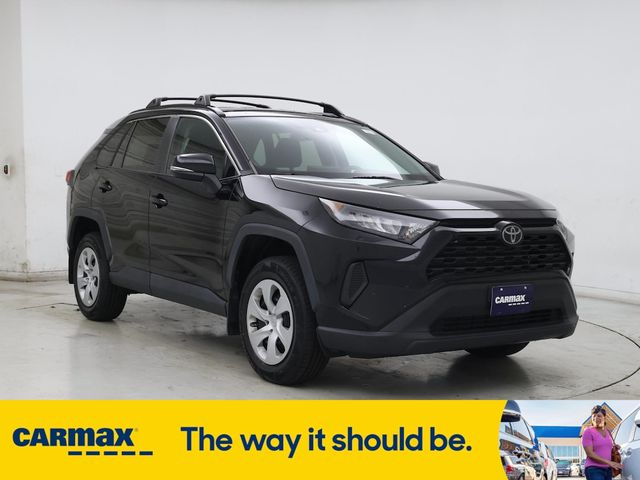 2020 Toyota RAV4 LE
