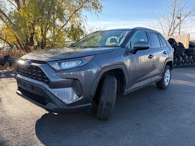 2020 Toyota RAV4 LE