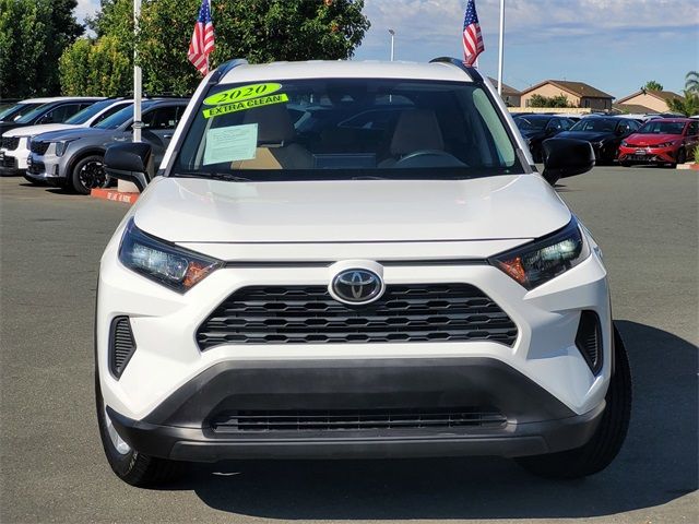 2020 Toyota RAV4 LE