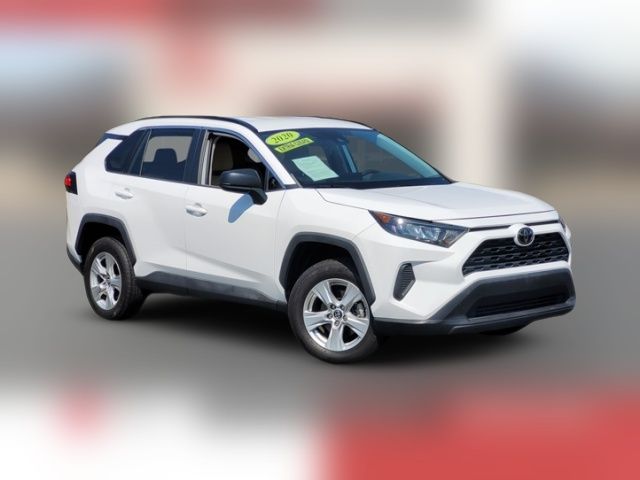 2020 Toyota RAV4 LE