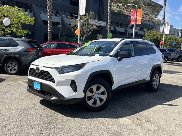 2020 Toyota RAV4 LE