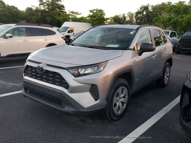 2020 Toyota RAV4 LE