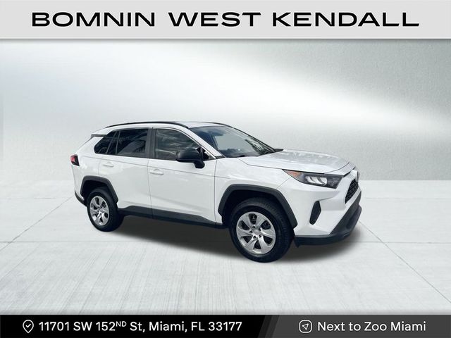 2020 Toyota RAV4 LE