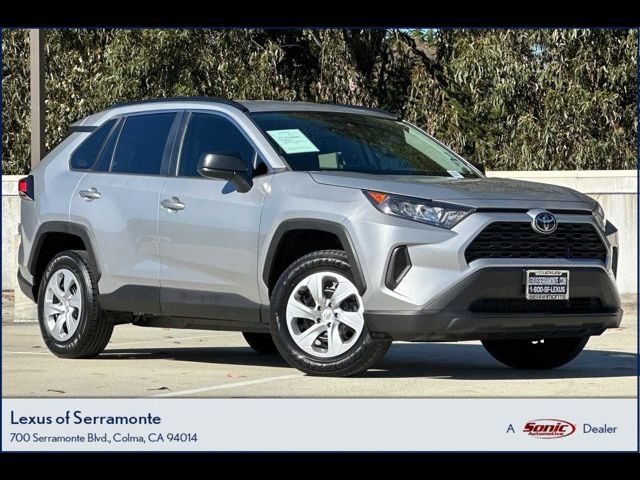 2020 Toyota RAV4 LE