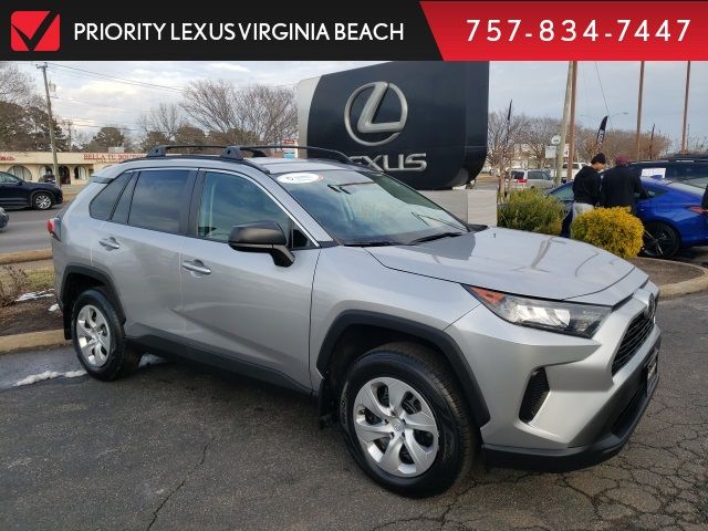 2020 Toyota RAV4 LE