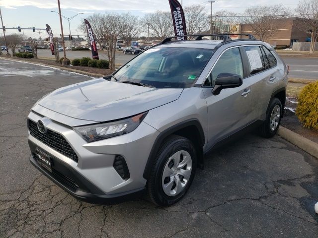 2020 Toyota RAV4 LE