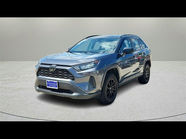 2020 Toyota RAV4 LE