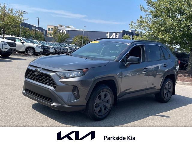 2020 Toyota RAV4 LE