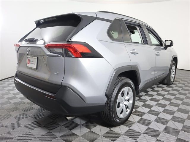 2020 Toyota RAV4 LE