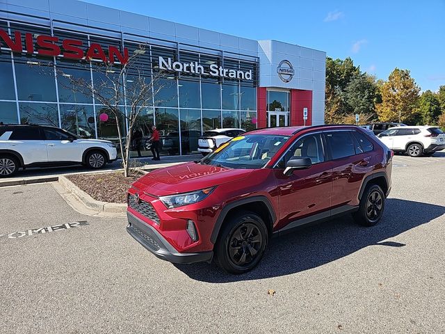 2020 Toyota RAV4 LE