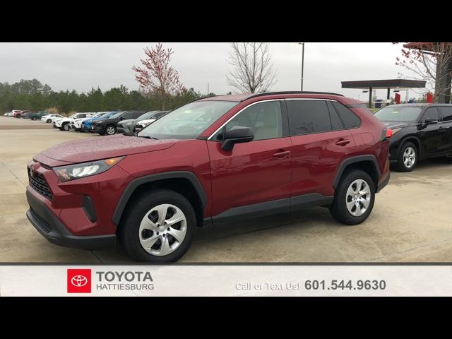 2020 Toyota RAV4 LE