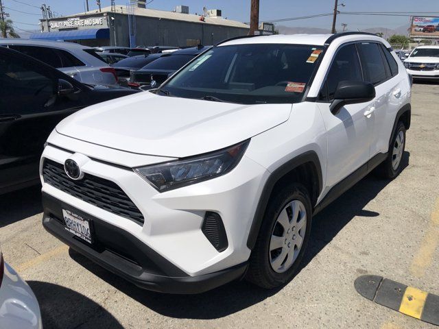 2020 Toyota RAV4 LE