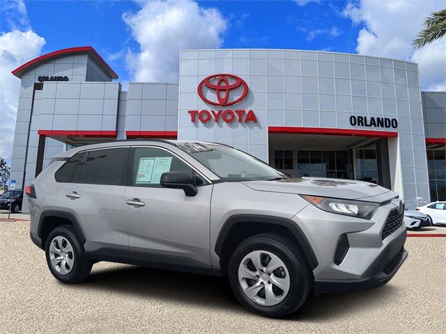 2020 Toyota RAV4 LE